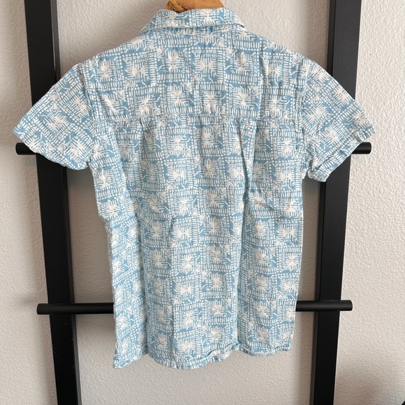 Blue and White boys's Shirt - Picture 2 of 3